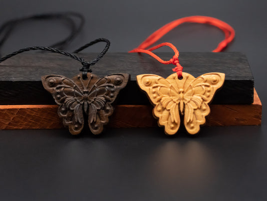 Butterfly necklace,Butterfly pendant,Butterfly jewelry,wood pendant,wood Butterfly pendant,wood carving,carve wooden pendant