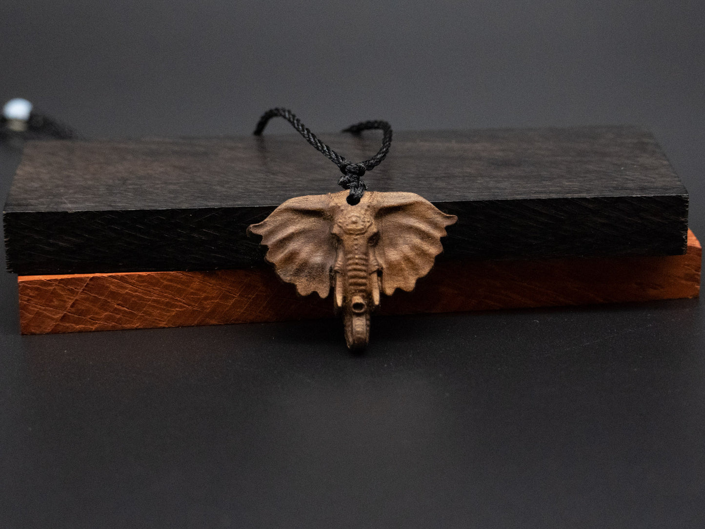 Elephant head pendand,wood carving,elephant head necklace,carve wooden pendant,carve pendant,Symbolizes strength, loyalty and longevity