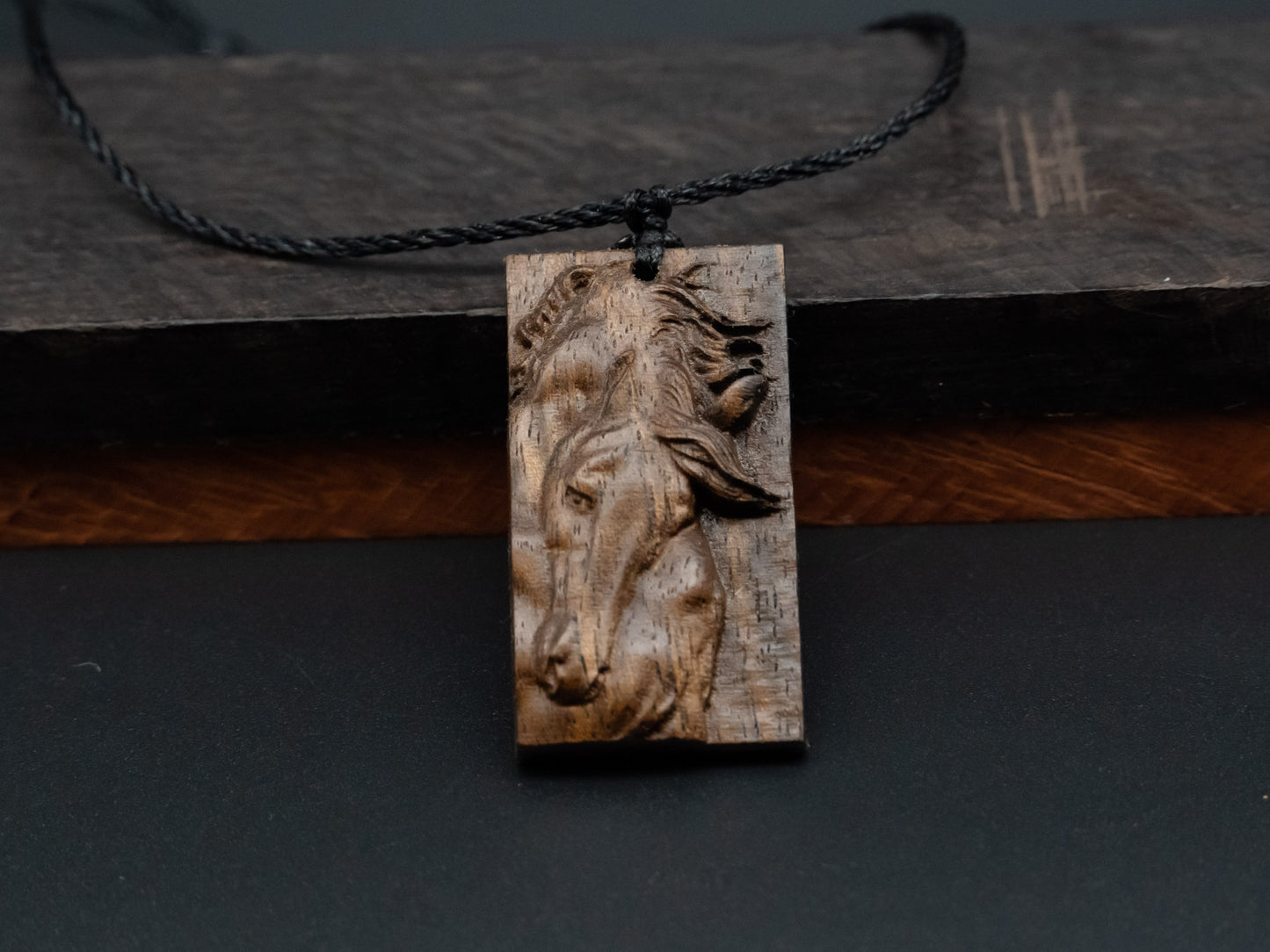 Horse head pendant,wood pendant,horse pendant,horse necklace,wood carving,carve pendant,carve wooden pendant,