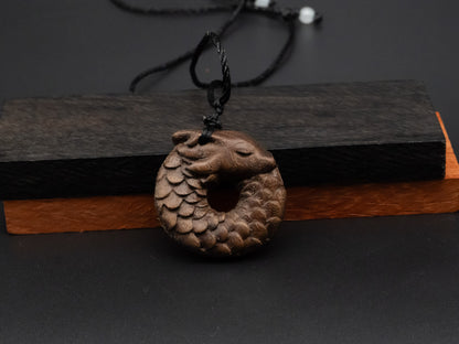 wood pendant,wooden dragon,wooden dragon pendant,Dragon circle,wood carving,carve pendant,carve dragon pendant,carve wooden pendant,