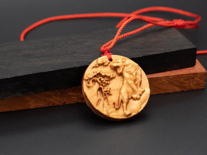 wood pendant,carve tiger pendant,engraved necklace,Tiger Birthday，strength, courage and leadership qualities，gift for him