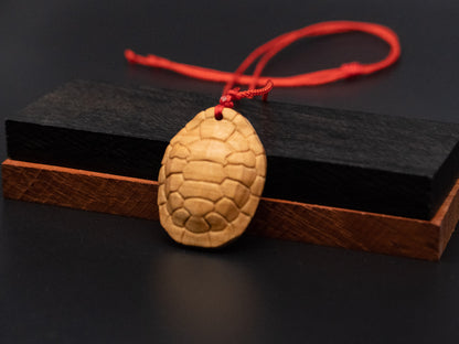 turtle necklace,turtle pendant,turtle shell,turtle gift,wood pendant,wood turtle  pendant,wood carving,turtle shell pendant,