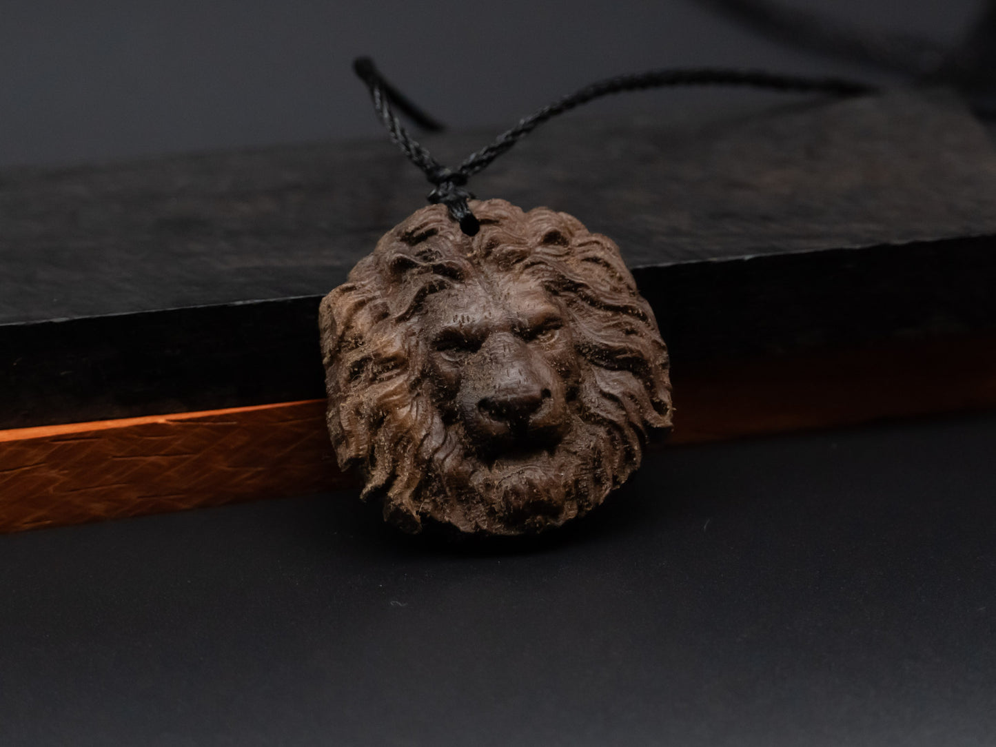 Lion head pendand,wood carving,Lion head relief,Lion head necklace,carve wooden pendant,carve pendant,carve wood