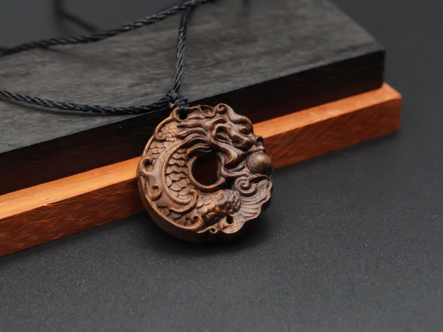 wood pendant,wooden dragon,wooden dragon pendant,Dragon circle,wood carving,carve pendant,carve dragon pendant,carve wooden pendant,