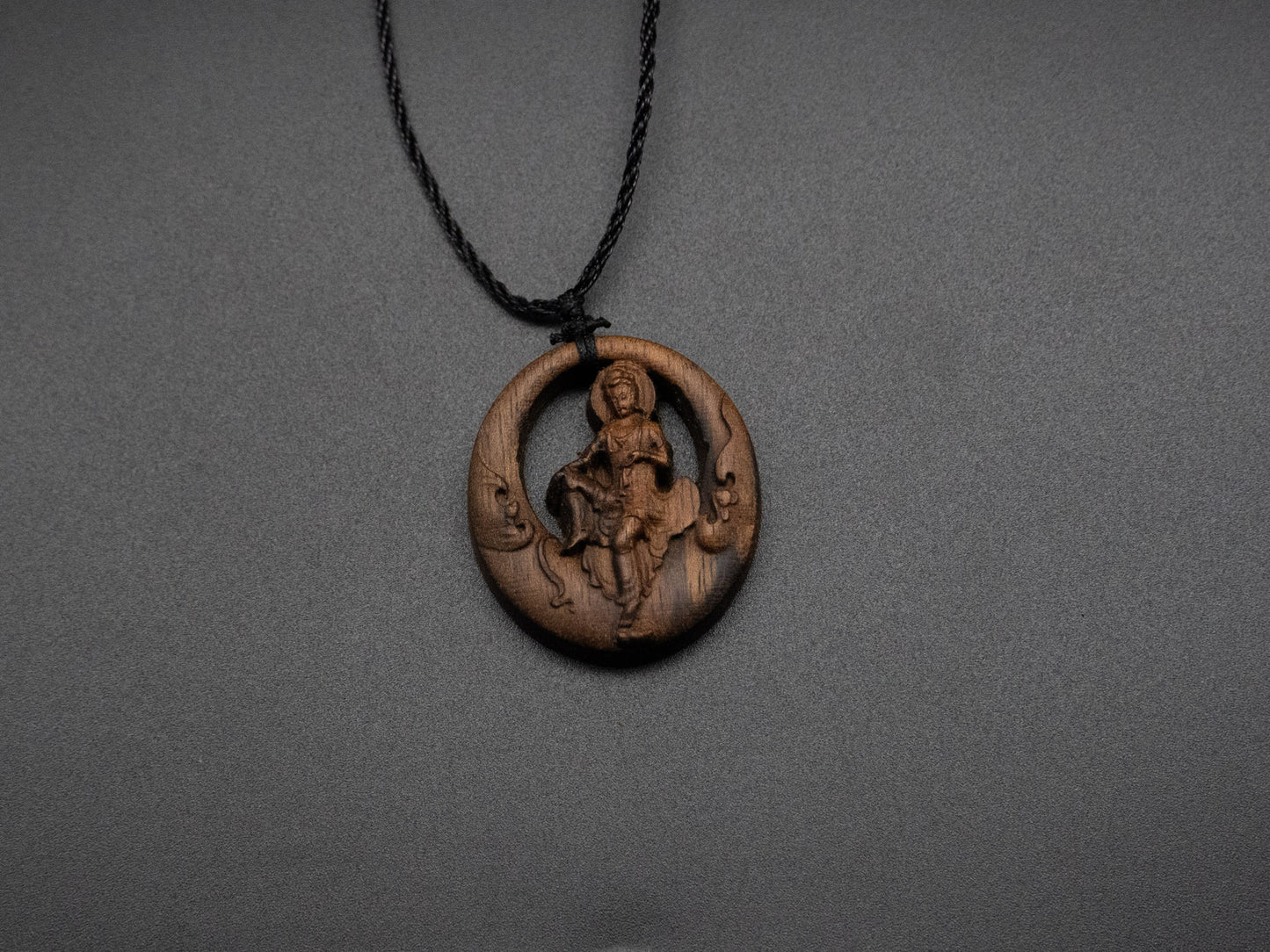 wood carving, Avalokiteshvara pendant,guanyin necklace,Buddhism pendant,carve pendant,meaning peace of mind, kindness