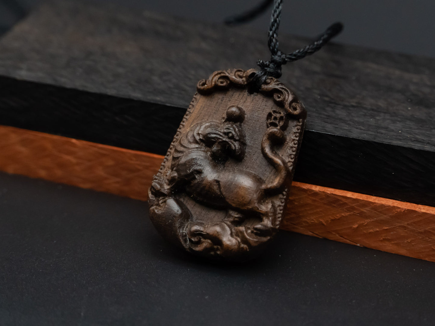 tiger penant necklace,wood pendant,engraved necklace,zodiac necklace,year of tiger,pendant necklace,animal Necklace,exotic wood necklace