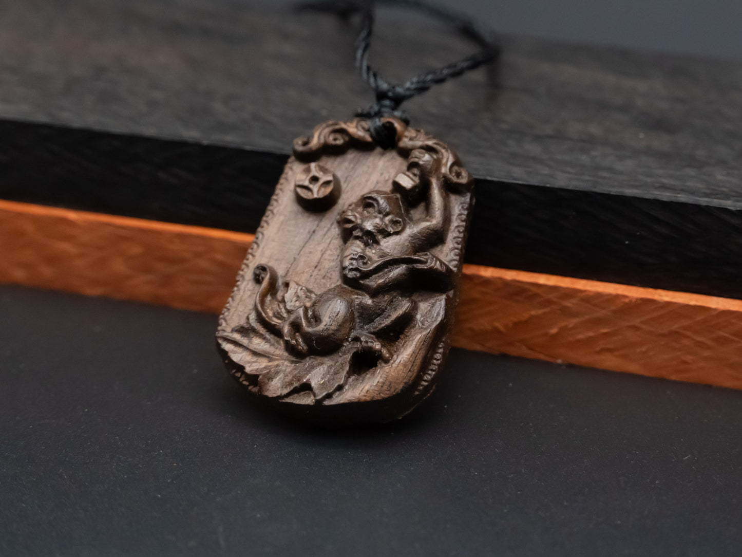 monkey pendant necklace,wood pendant,carve pendant,carve monkey pendant,carve wood  necklace,Zodiac