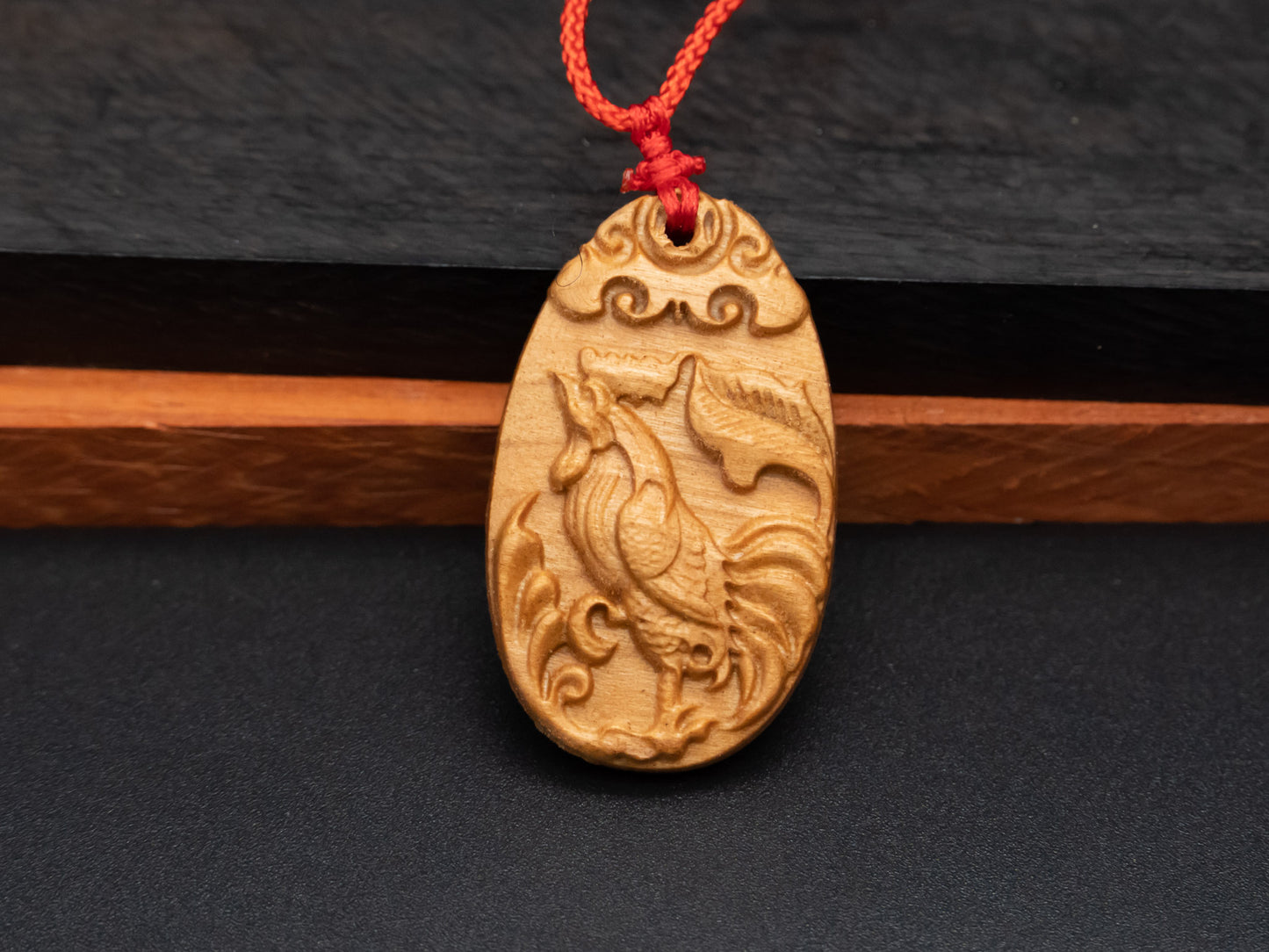 Rooster pendant,zodiac necklace,year of rooster,wood carving,animal Necklace,carve pendant,carve wood,engraved necklace,