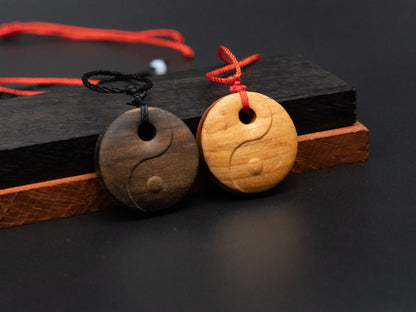 Tai Chi  pendant,yin yang necklace,Taoism,Taiqi symbol,wood carving,carve pendant,carve wood,carve wooden pendant