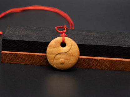 Tai Chi  pendant,yin yang necklace,Taoism,Taiqi symbol,wood carving,carve pendant,carve wood,carve wooden pendant