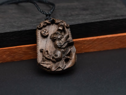 monkey pendant necklace,wood pendant,carve pendant,carve monkey pendant,carve wood necklace,Zodiac