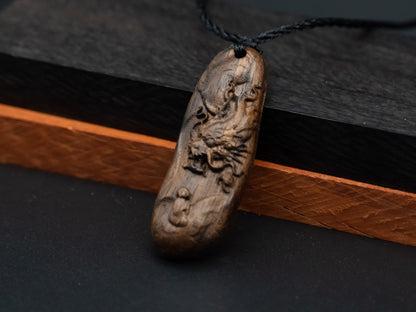 wood pendant,wooden dragon,wooden dragon pendant,wood carving,carve pendantcarve dragon pendant,carve wooden pendant, Buddhism