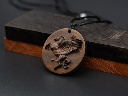 Horse pendant,Pegasus pendant,wood pendant,horse pendant,horse necklace,wood carving,carve pendant,carve wooden pendant,