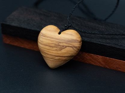 Heart pendant,Unique love heart jewelry,carve pendant necklace,carve olive wood pendant necklace,wood carving,wood pendant,olive heart