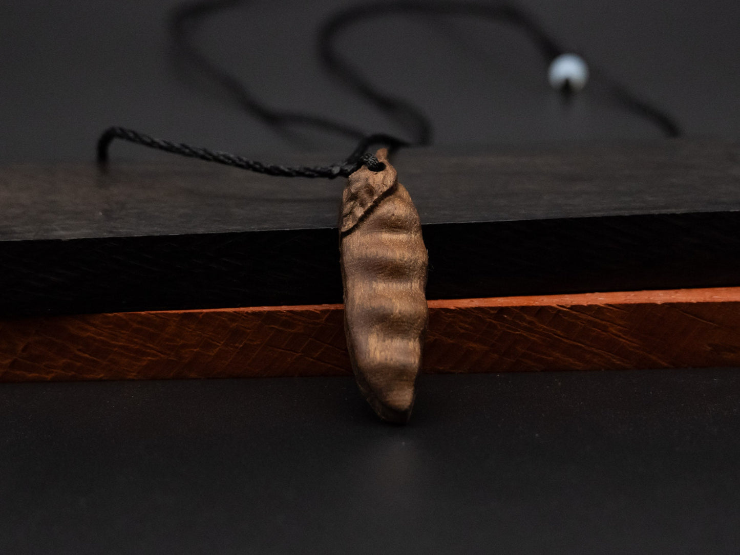 wood pendant,carve seedpod pendant,seedpod necklace gift for her,carve wood necklace,Symbolizes peace throughout the four seasons