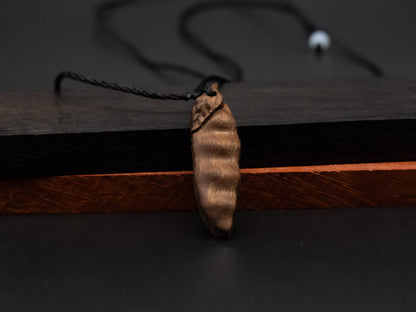 wood pendant,carve seedpod pendant,seedpod necklace gift for her,carve wood necklace,Symbolizes peace throughout the four seasons