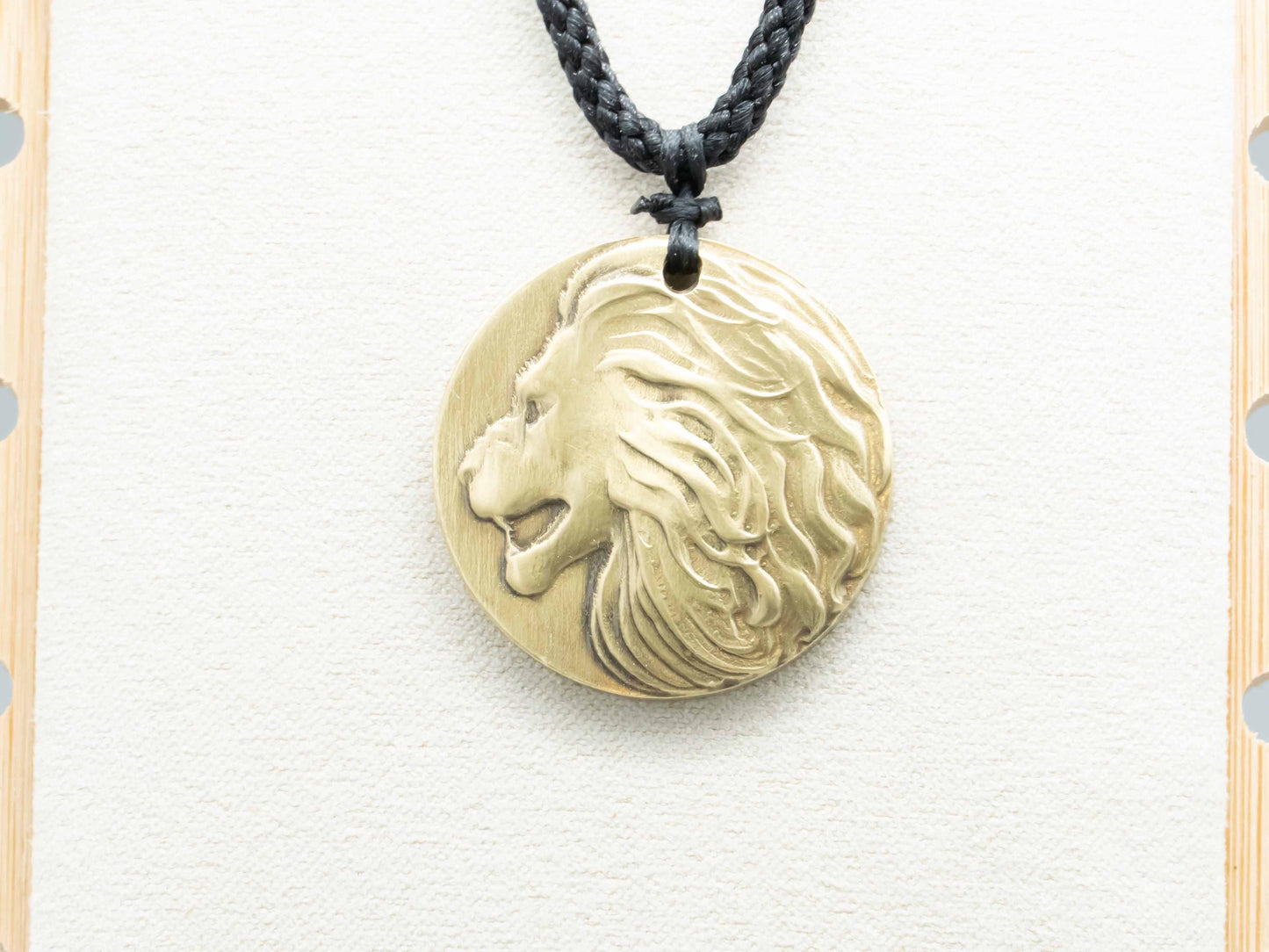 Vintage Brass Lion Head Pendant Necklace – Bold Animal Jewelry for Him | Majestic Brass Relief Necklace | Perfect Gift for Strength & Style